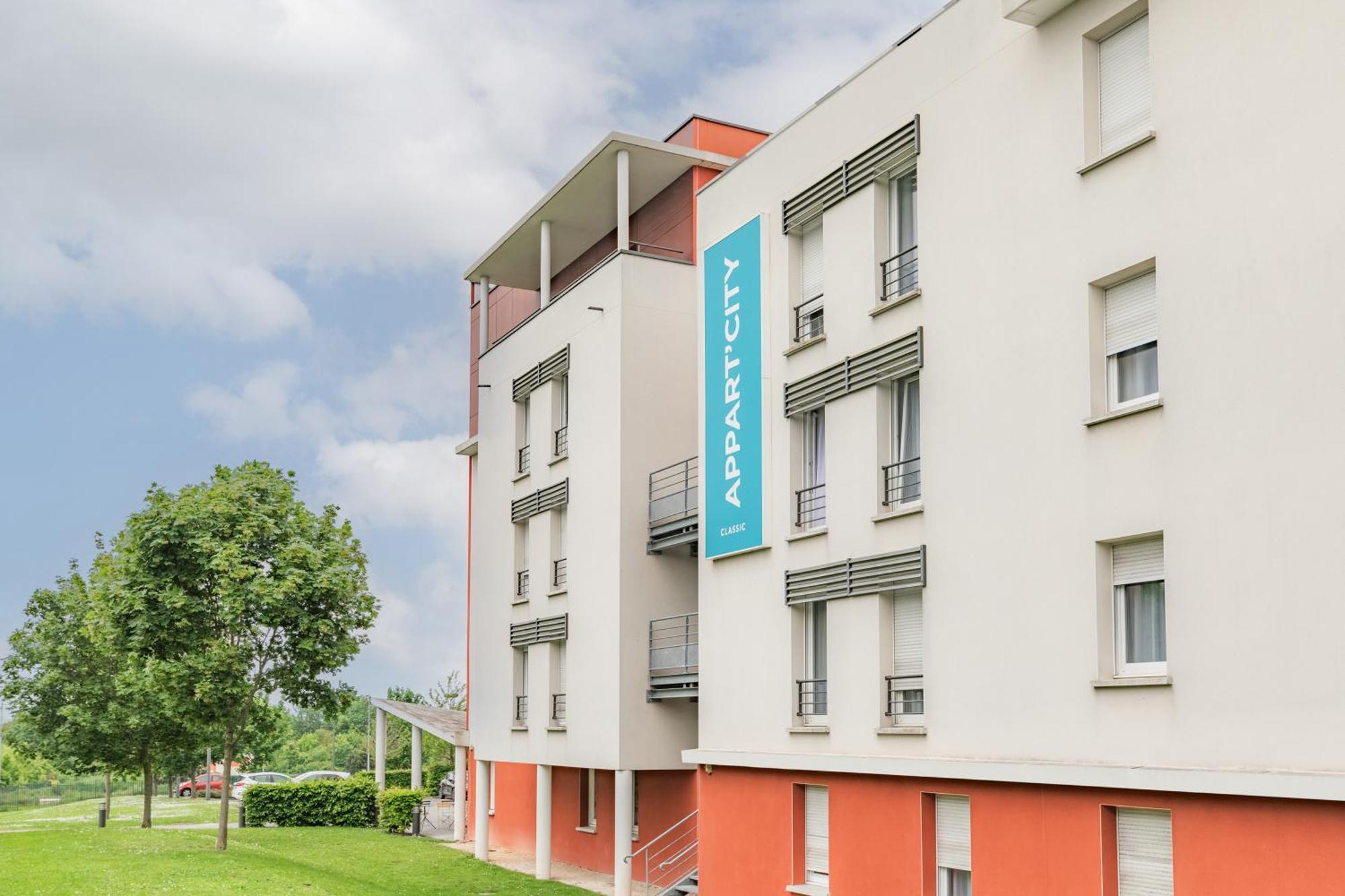 Appart'City Classic Reims Parc Des Expositions Exteriör bild